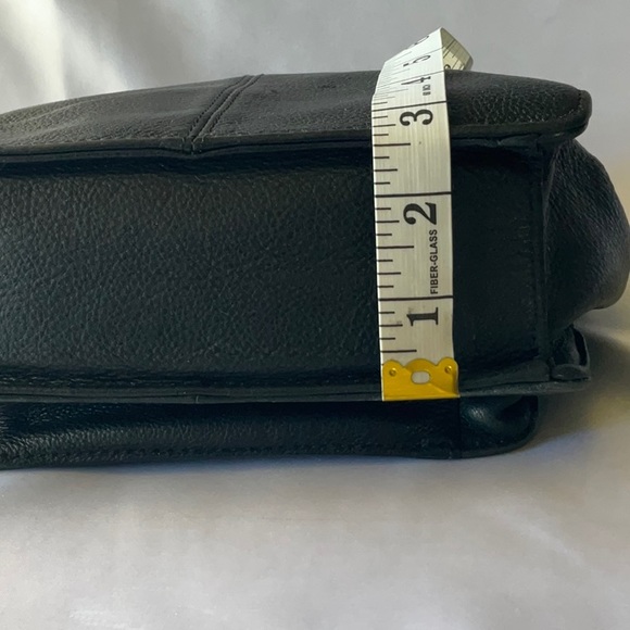 Fossil Vintage Black Leather Crossbody Bag - Picture 15 of 16